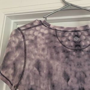 Lululemon shirt